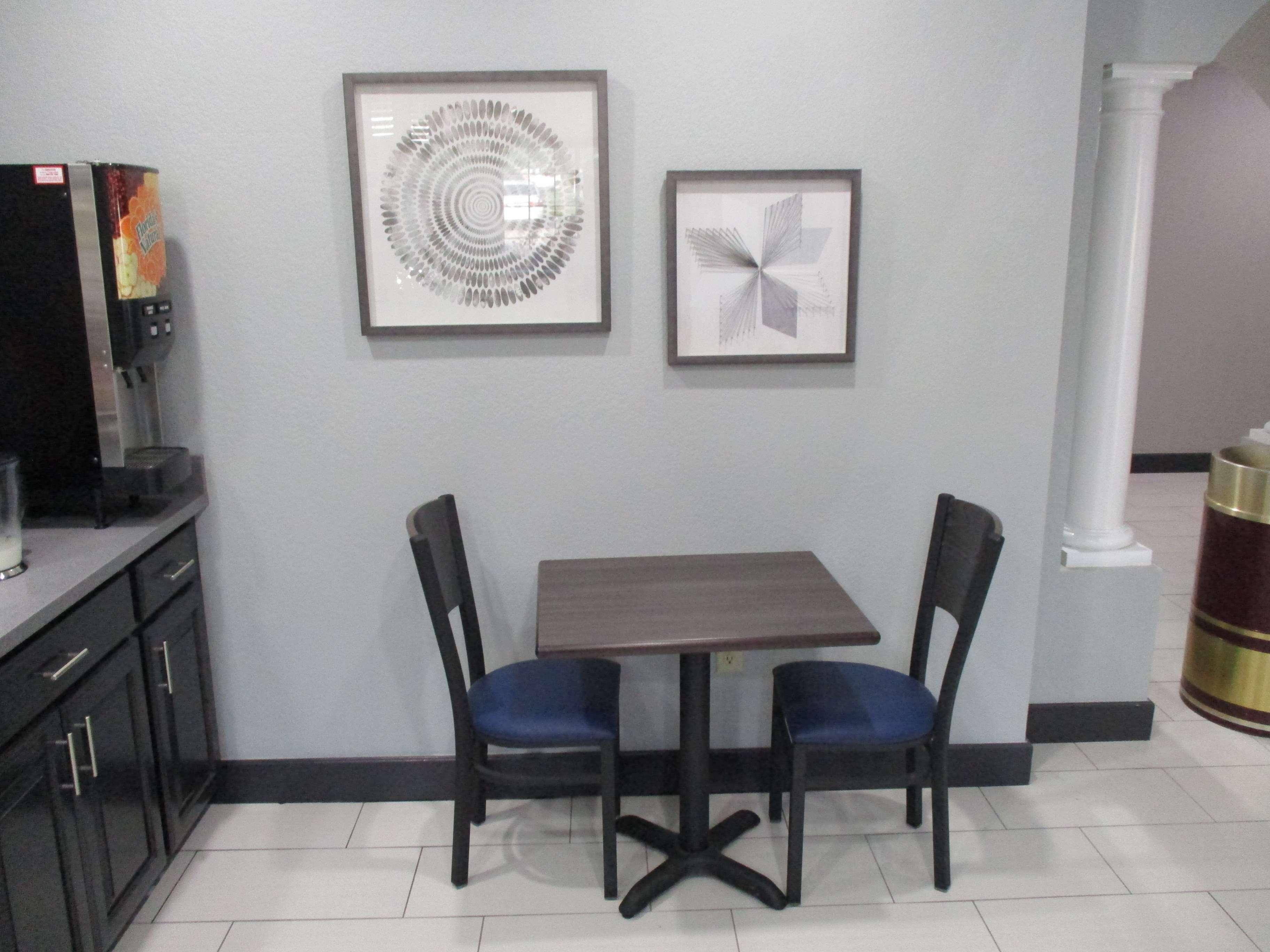 אשלנד Best Western Windsor Inn מראה חיצוני תמונה