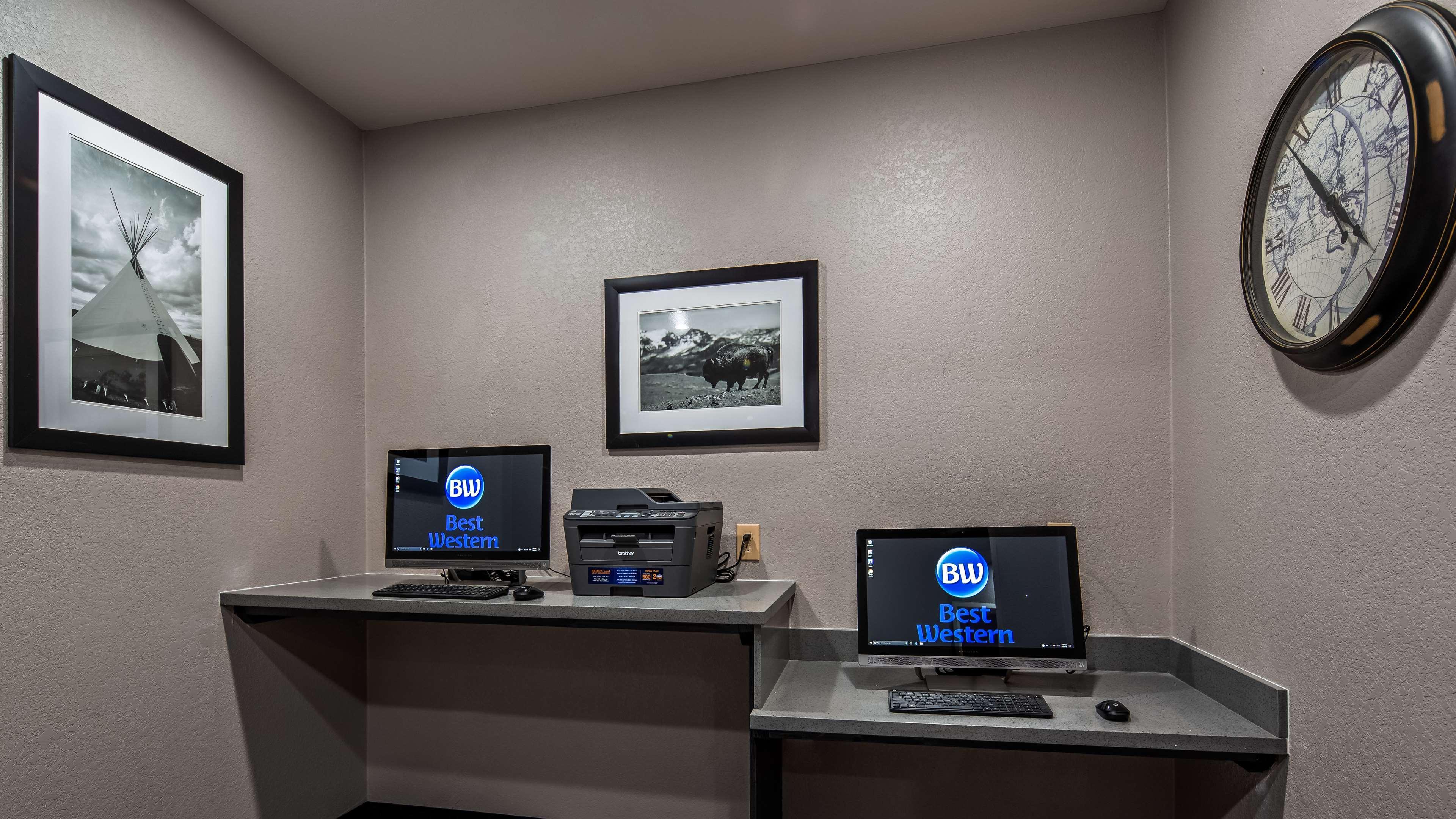 אשלנד Best Western Windsor Inn מראה חיצוני תמונה